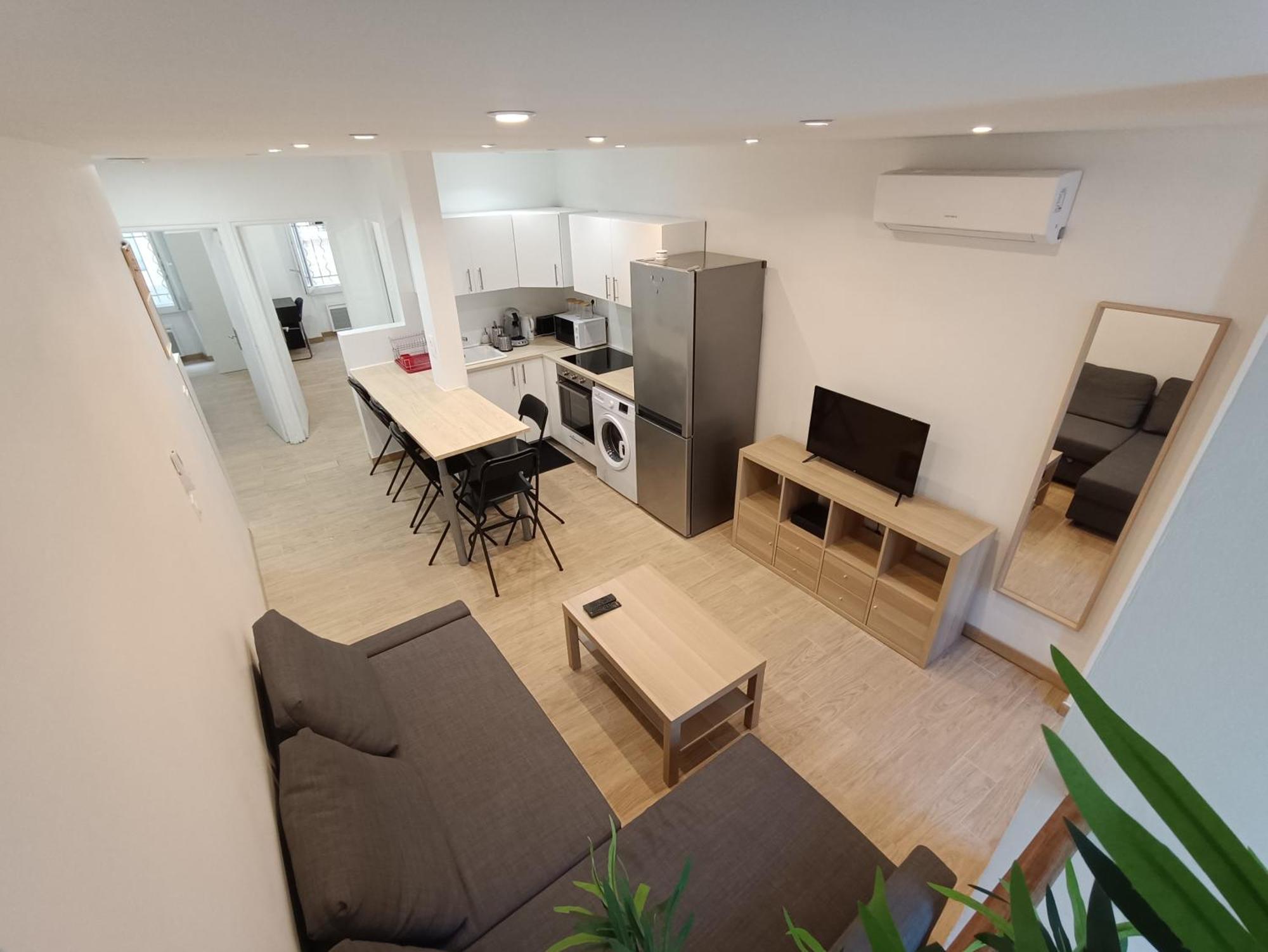 T3 Renove Avec Cour, Intra Muros Avignon Exterior foto