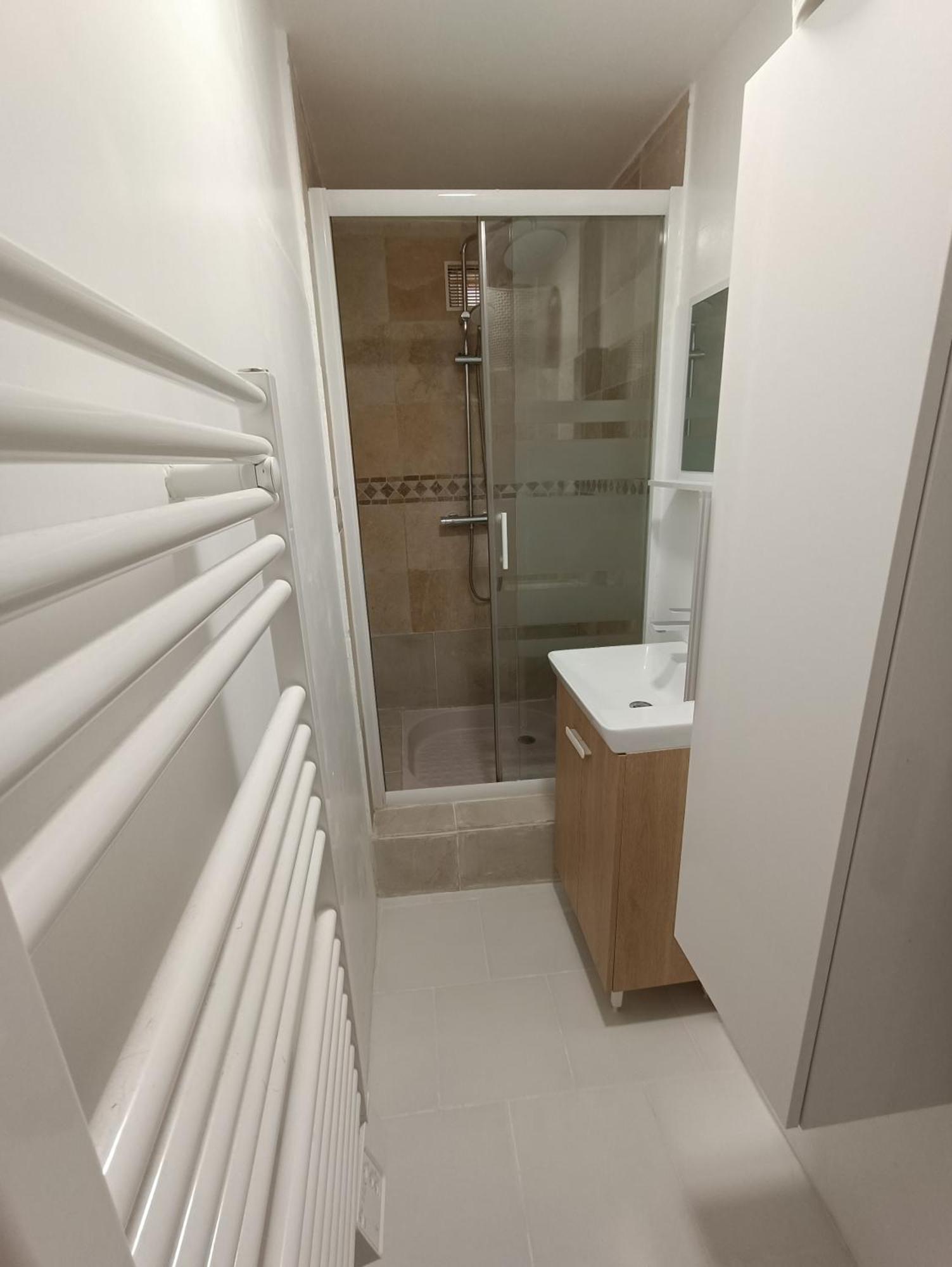 T3 Renove Avec Cour, Intra Muros Avignon Exterior foto